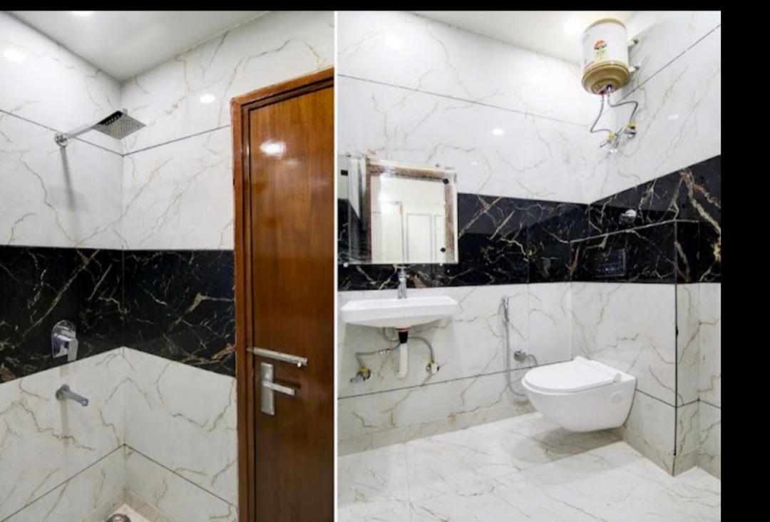 Hotel Neon Tower New Delhi Ngoại thất bức ảnh